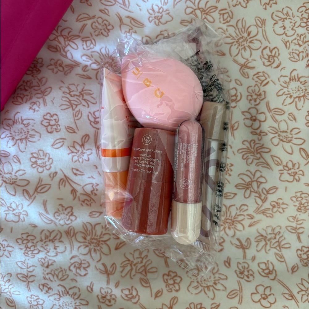 Makeup set - Picture 4 of 4